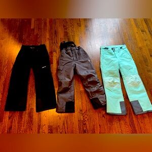 Boys ⛷️ ski pants ❄️ 3 pairs